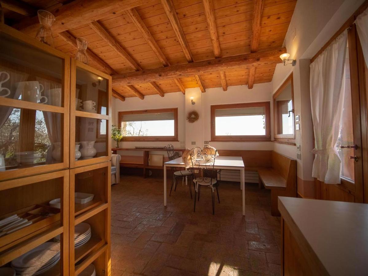 Podere Le Mezzelune Биббона Экстерьер фото