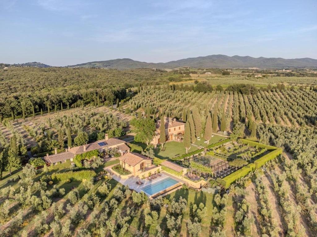 Podere Le Mezzelune Биббона Экстерьер фото